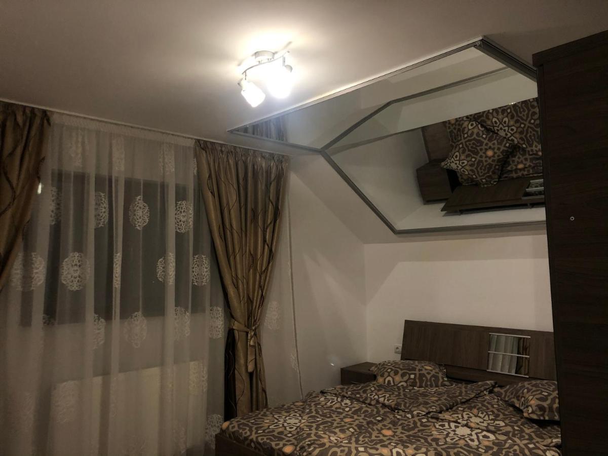 New House Hotel Árgyasudvarhely Kültér fotó