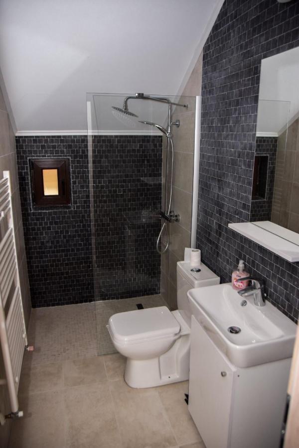 New House Hotel Árgyasudvarhely Kültér fotó